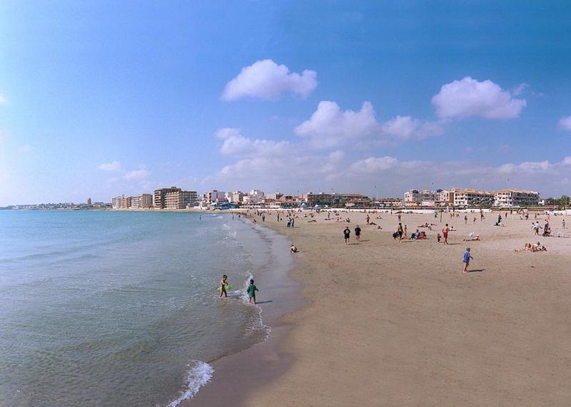 Playa de Los Naufragos Apartamento
