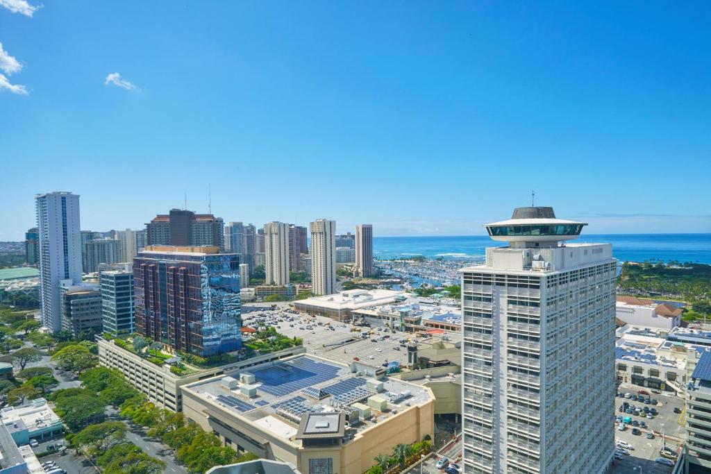 Renaissance Honolulu Hotel & Spa - Newly Opened 2024 - King Room With Ocean View