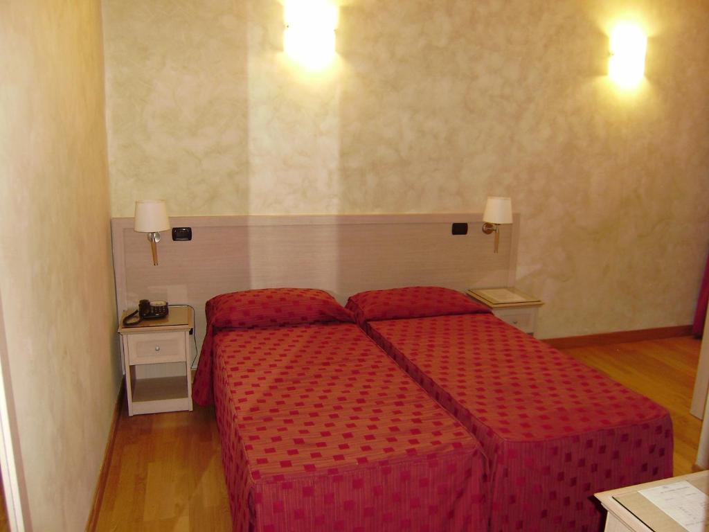 Dipendenza Hotel Galileo - Resim 8