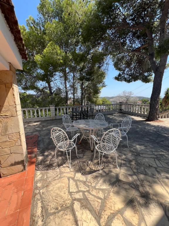 Balkón nebo terasa v ubytování Maison de Rêve avec Piscine Privative et Vue sur Mer - Proche Barcelone et Port Aventura