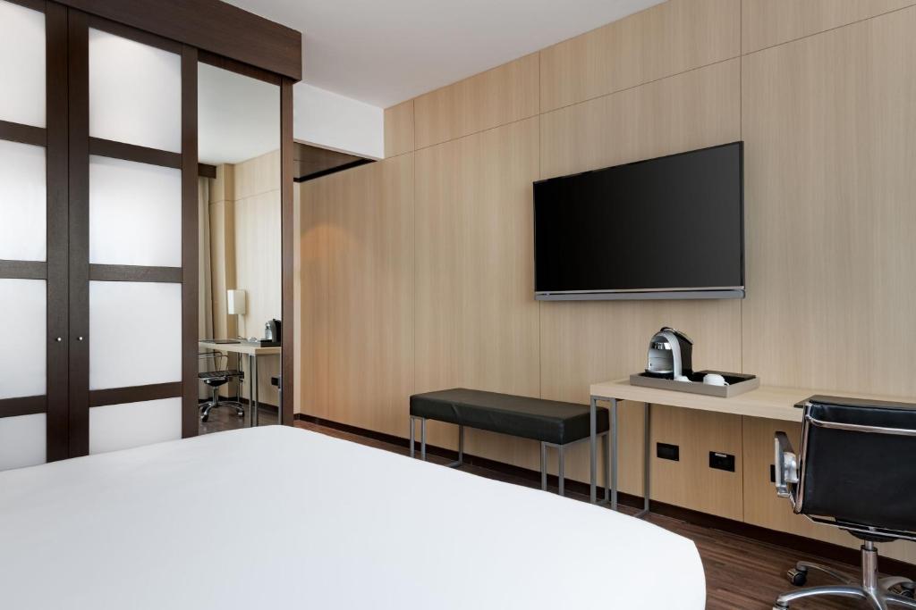 AC Hotel Bologna by Marriott - Resim 14