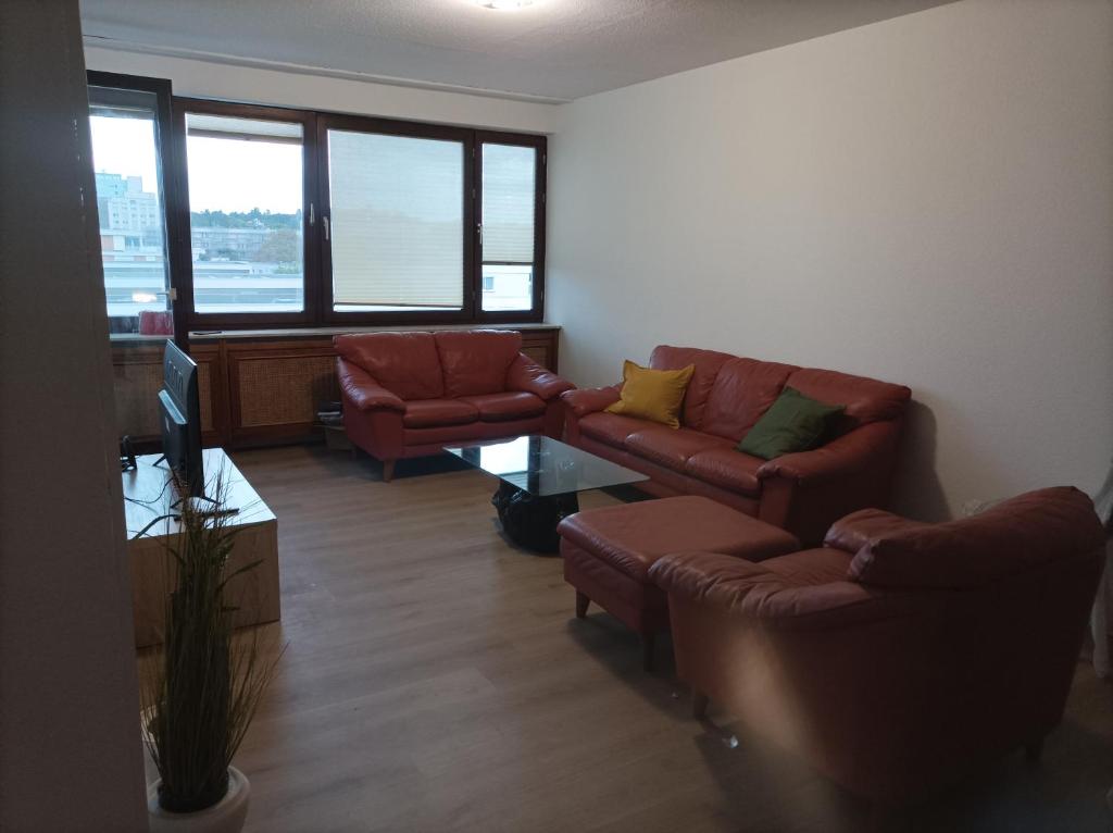 RK living room, Darmstadt (updated prices 2025)