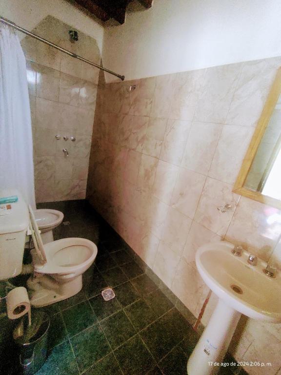 POSADITA LOS ALAMOS estamos en San Isidro a 8km pasando Iruya se hace caminando lea atentamente la d