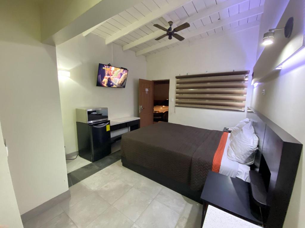TV a/nebo společenská místnost v ubytování Motel Reno