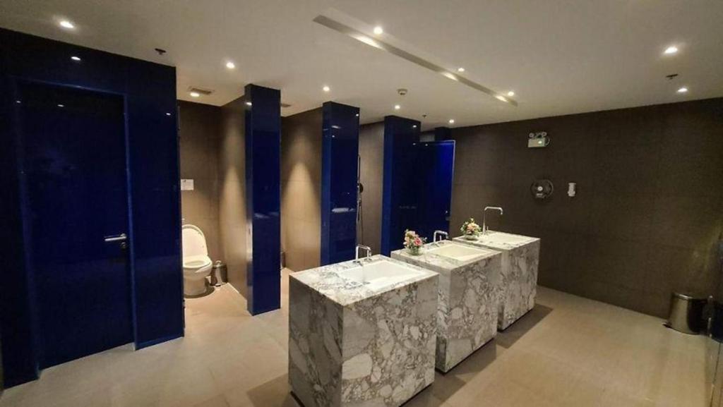 The Base Central Pattaya by Mickey - Resim 18