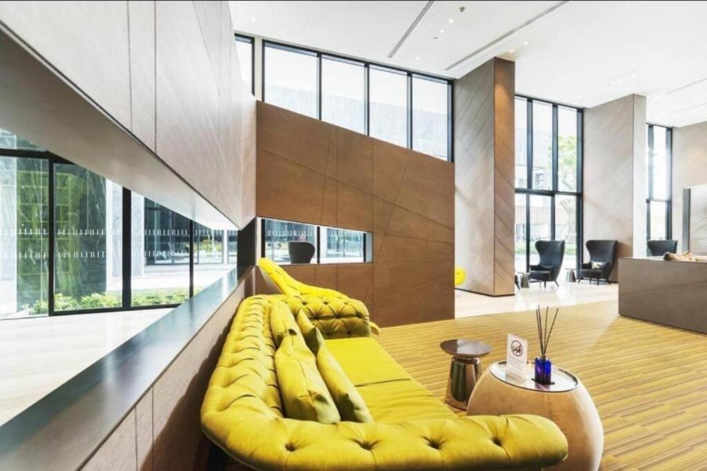 The Base Central Pattaya by Mickey - Resim 21