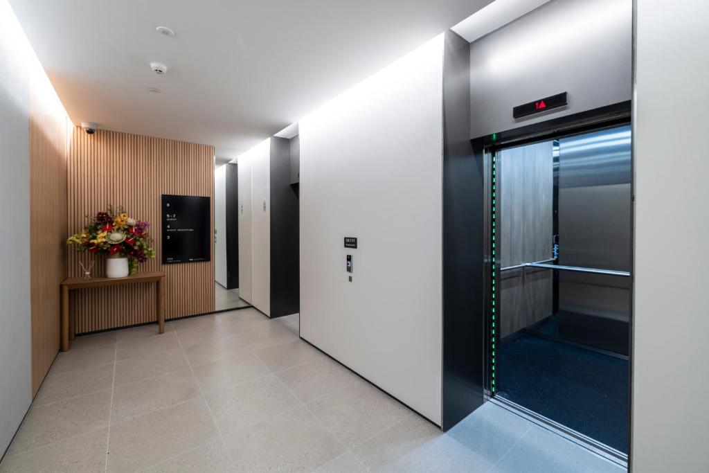 Quest 256 Lambton - Resim 11