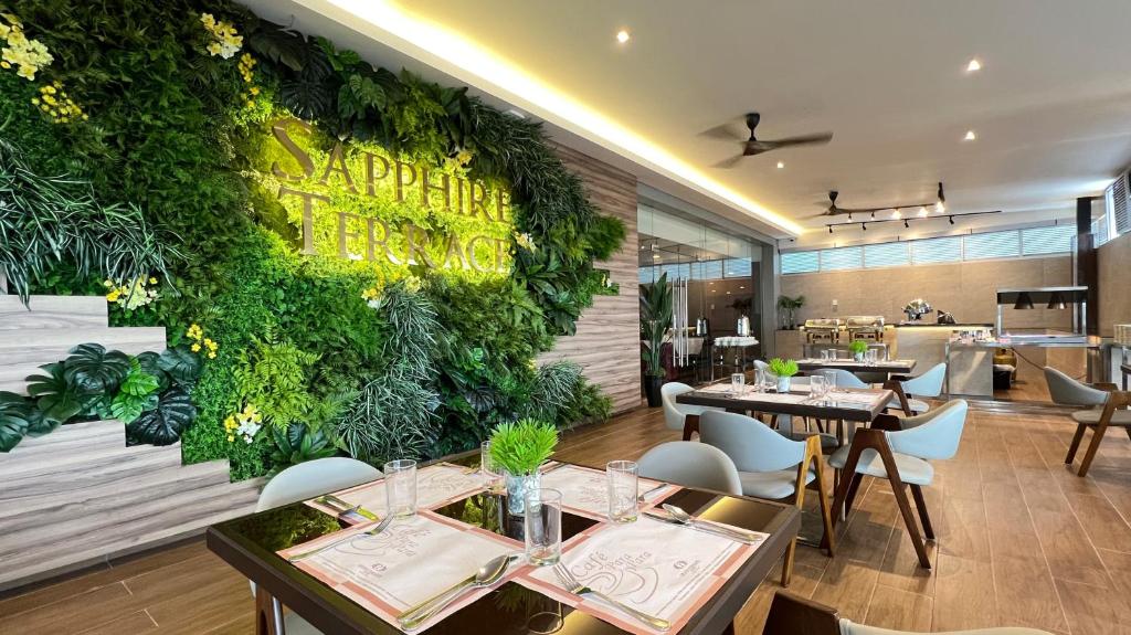 Restaurace v ubytování Grand Paragon Hotel Johor Bahru