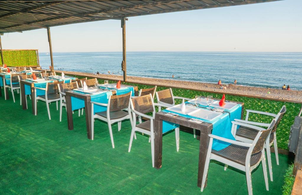 Nespecifikovaný výhled na moře nebo výhled na moře při pohledu z hotelu