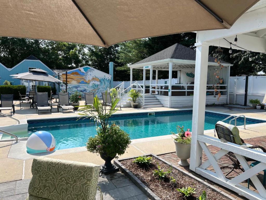Bazén v ubytování Mar Bella Boutique Hotel & Spa nebo v jeho okolí