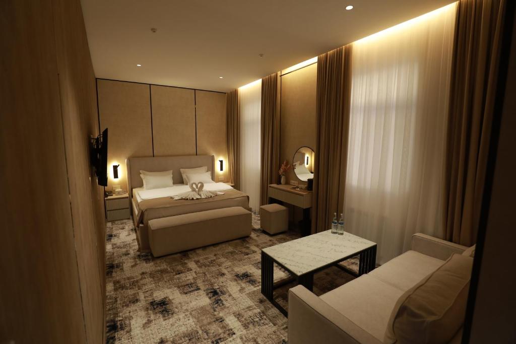 Afbeelding uit fotogalerij van Grand Castle Hotel in Urganch