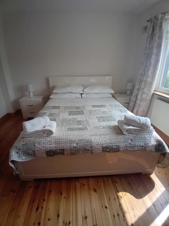 Postel nebo postele na pokoji v ubytování Comfortable House