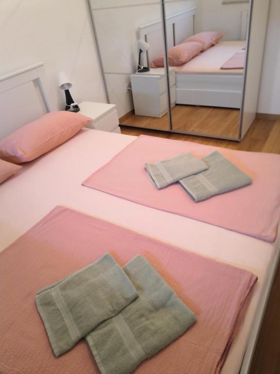Apartman Zagreb Istok 22 - Privatni parking!
