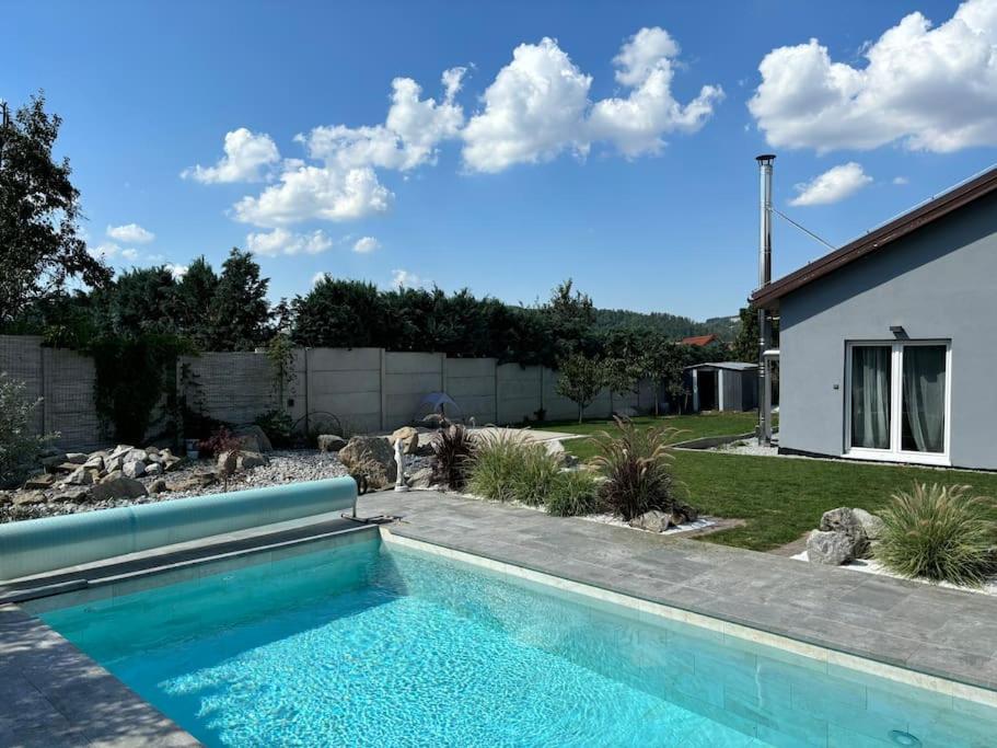 Fotografie z fotogalerie ubytování Domeček pro relax,welness v destinaci Hostěradice