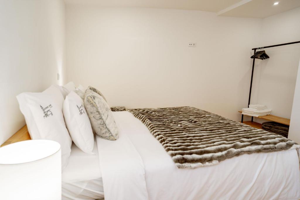 Authentic Porto Village - 16