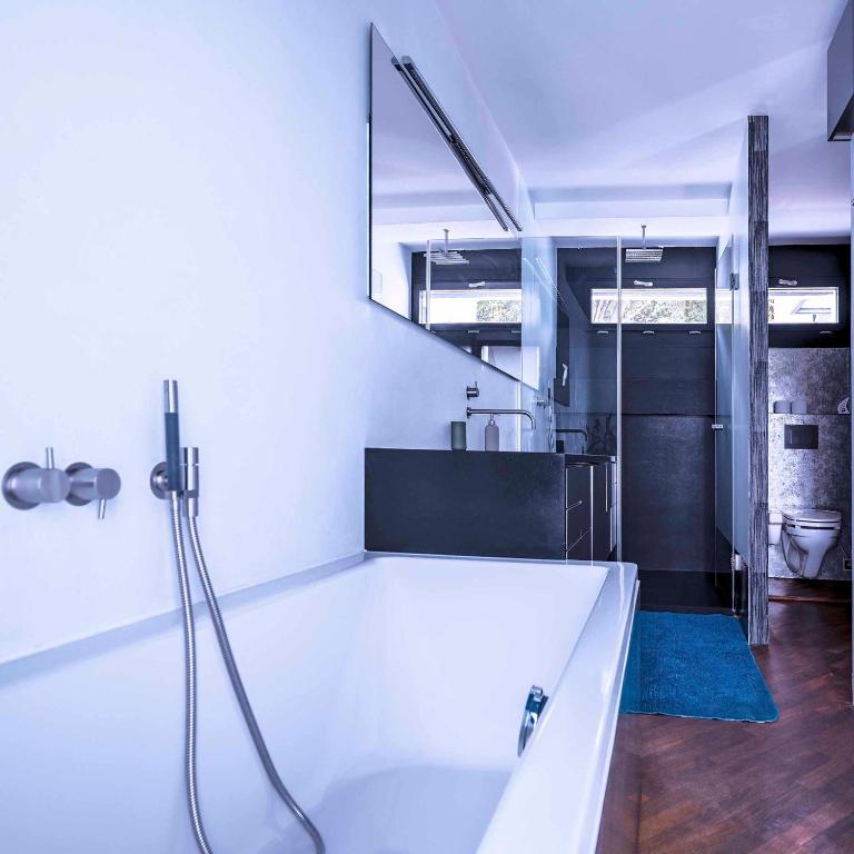 Luxury Villa close to Zürich /View/Sauna/Garden衛浴