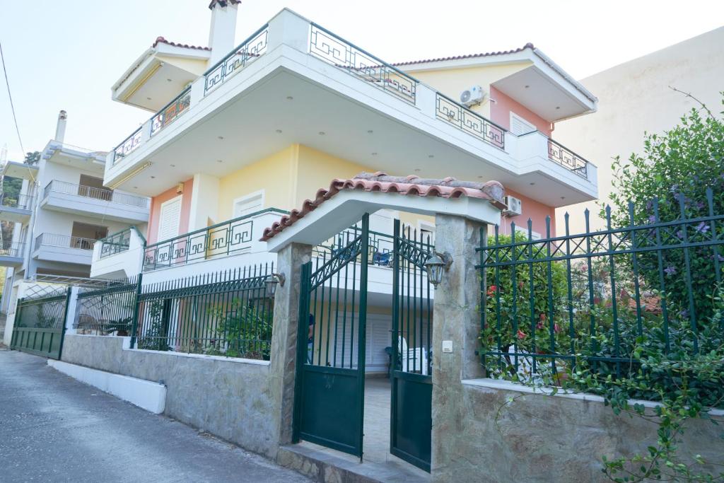 Gallery image of Paradiso Perduto in Rodhéa