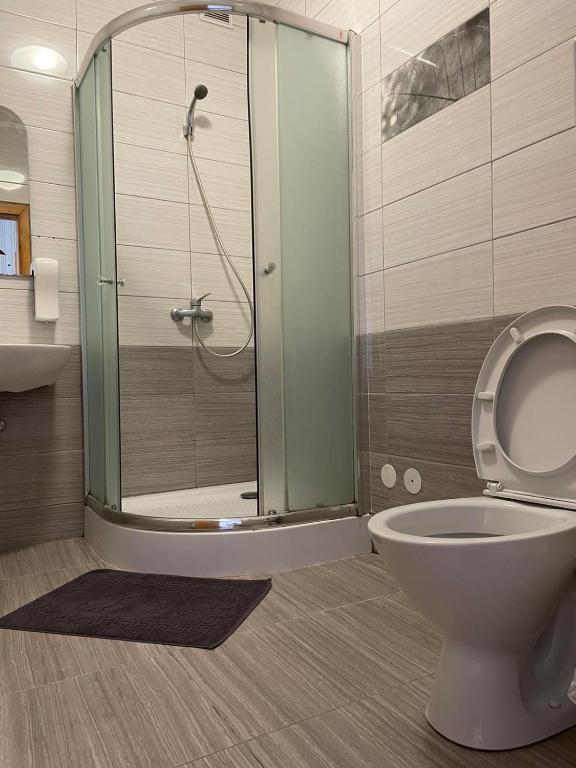 Koupelna v ubytování VIP hostel