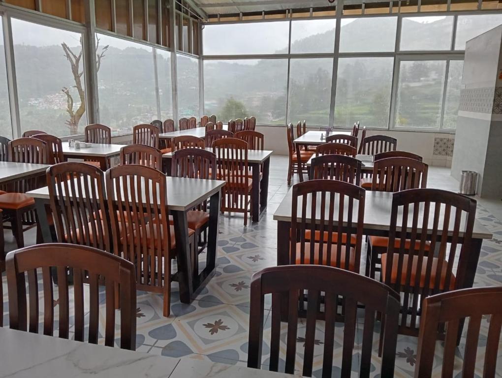 Restaurace v ubytování Ketti Heights Resorts