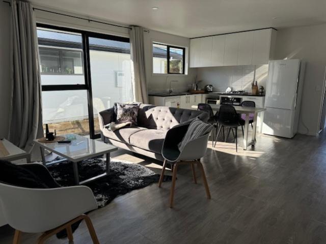 87 on FIFTH Ave - Resim 20