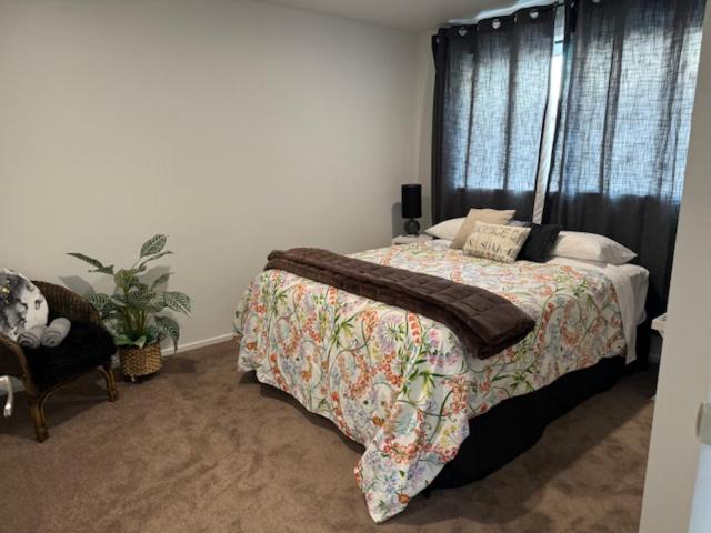 87 on FIFTH Ave - Resim 4