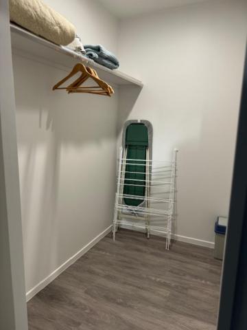 87 on FIFTH Ave - Resim 22