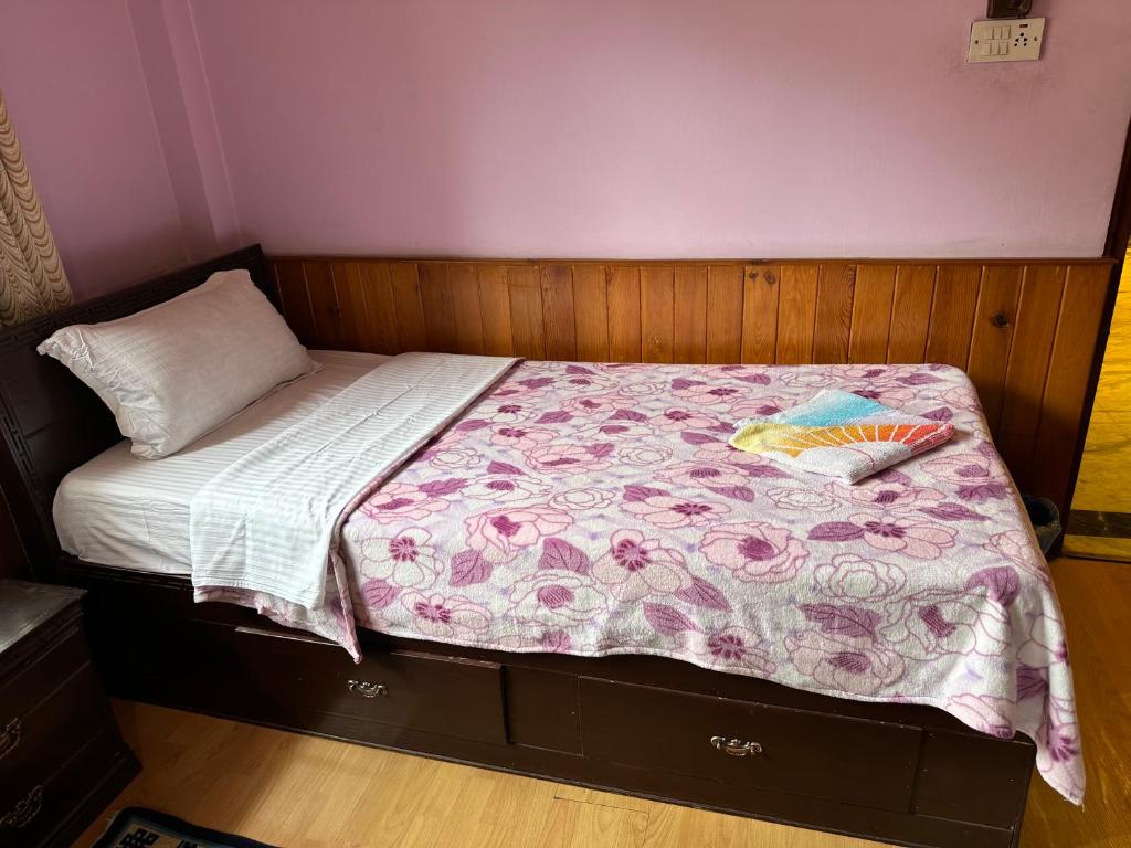 Nepal Bed and Breakfast - Quarto Duplo Com Banheiro Privativo