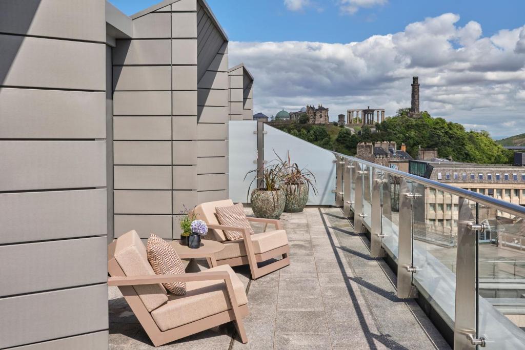 W Edinburgh - Resim 38