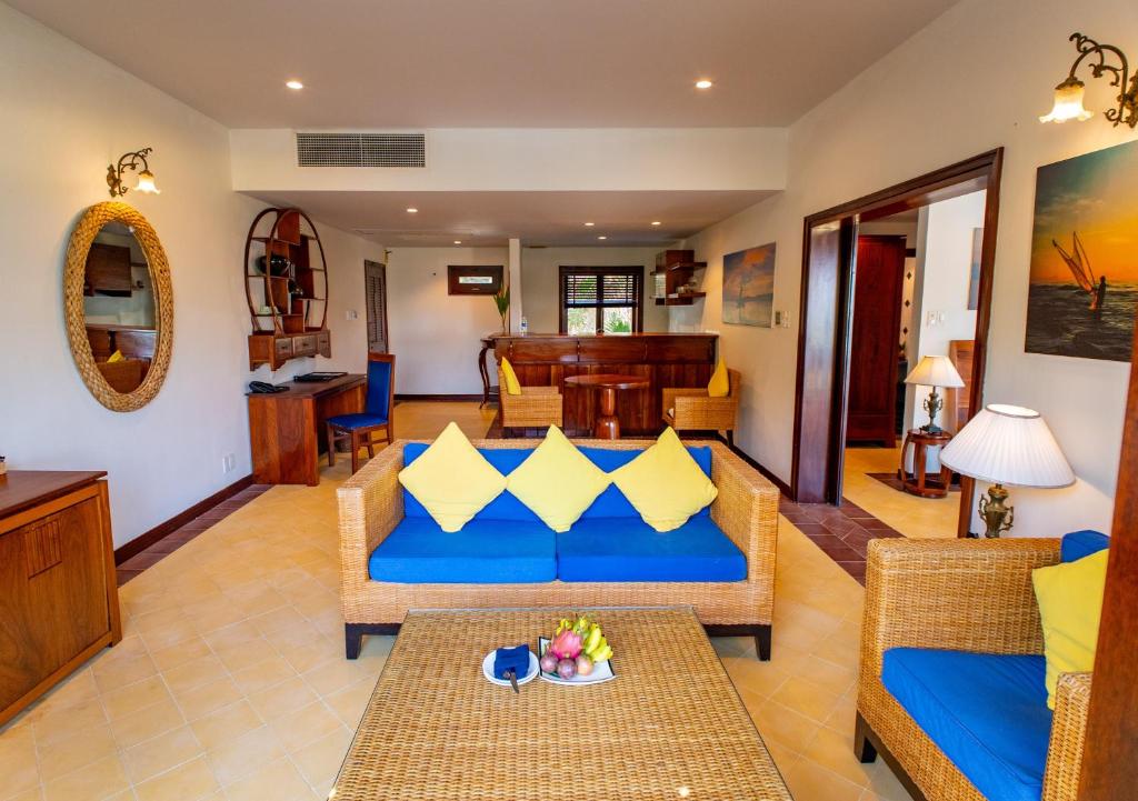 Suite Có Sân Hiên - Nhìn Ra Biển