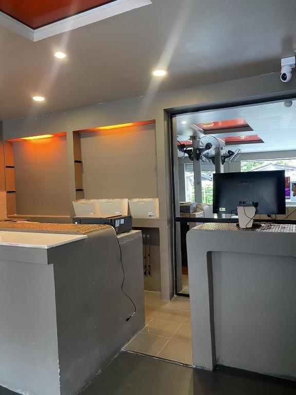 Kuchyň nebo kuchyňský kout v ubytování Hide Hostel