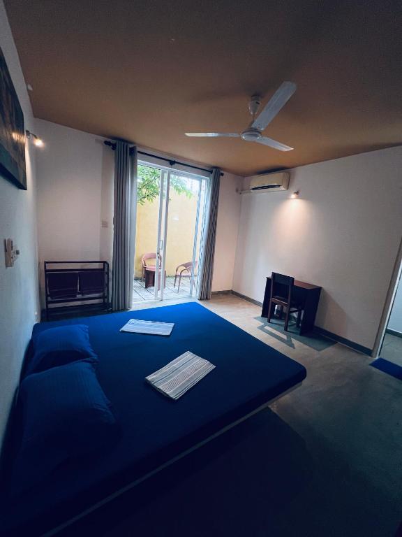 TV a/nebo společenská místnost v ubytování The Hostel