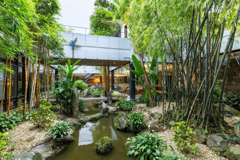 Zahrada ubytování Thang Loi Hotel Hanoi