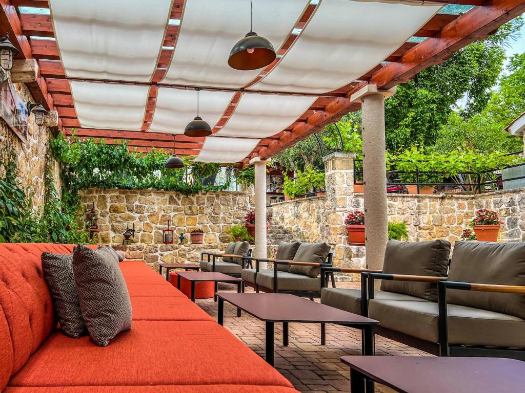 Część wypoczynkowa w obiekcie Heritage Hotel & Estate Raznjevica Dvori AD 1307