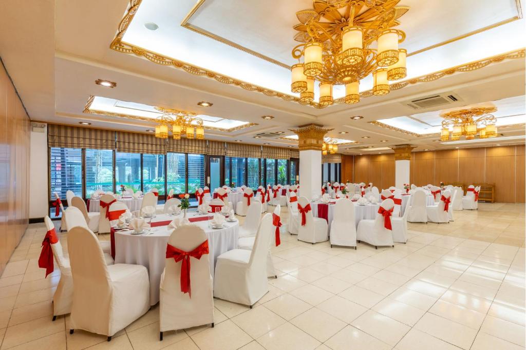 Restaurace v ubytování Thang Loi Hotel Hanoi