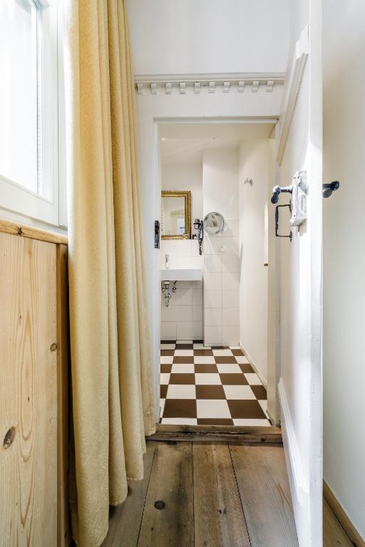 Chin-Chin Hotel ehemals Bohemian Hotel - 17