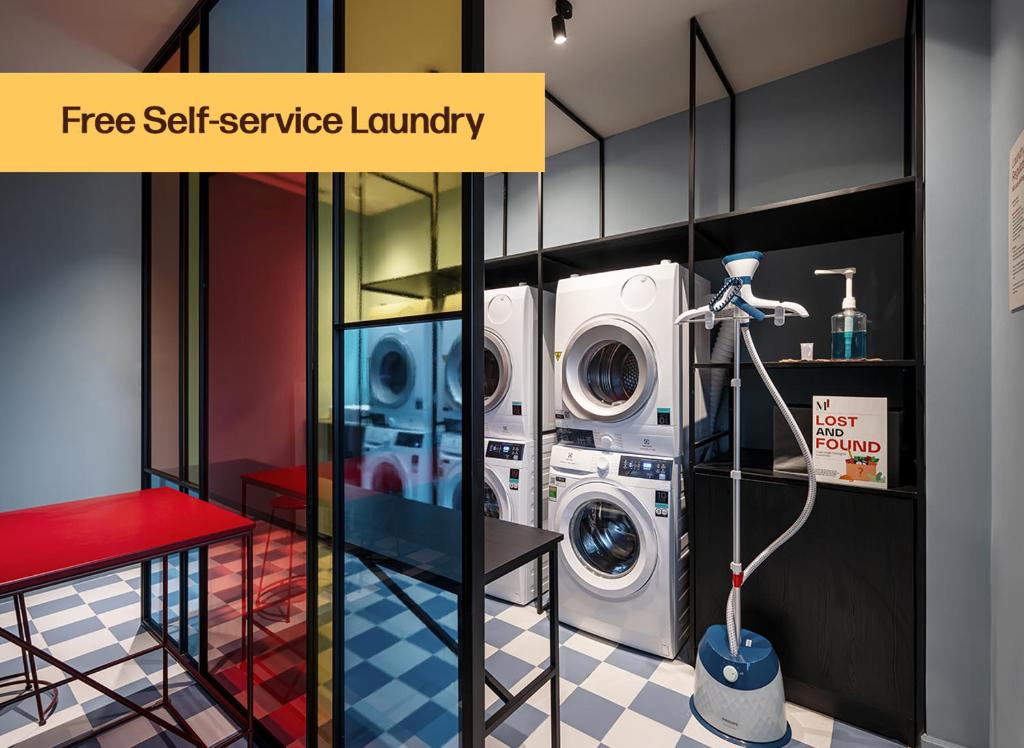 M Village Hotel Tao Đàn Park 7