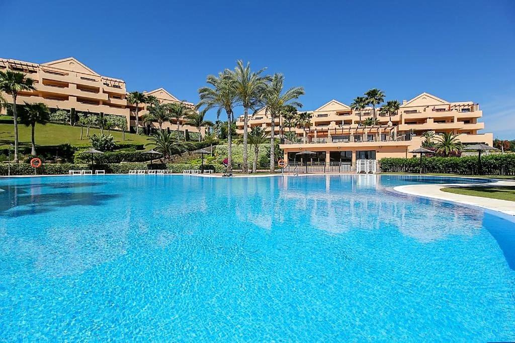 Fotografie z fotogalerie ubytování sea view Golfing two bedrooms appartment v destinaci Estepona
