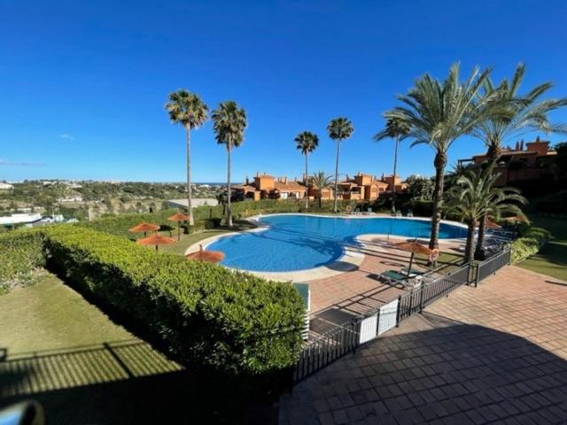 Fotografie z fotogalerie ubytování sea view Golfing two bedrooms appartment v destinaci Estepona