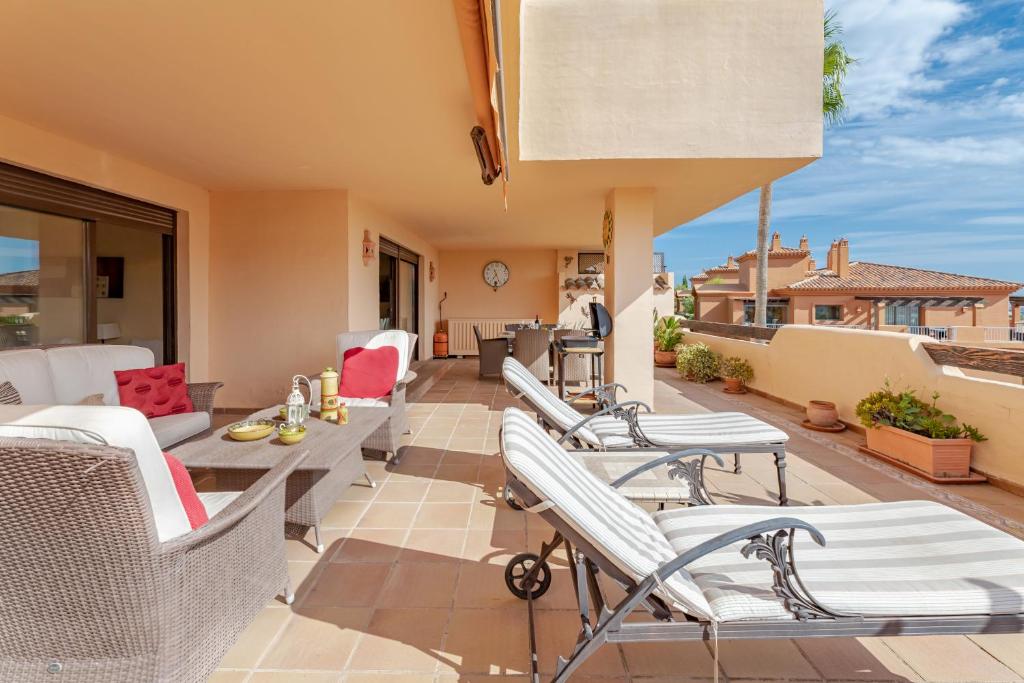 Fotografie z fotogalerie ubytování sea view Golfing two bedrooms appartment v destinaci Estepona