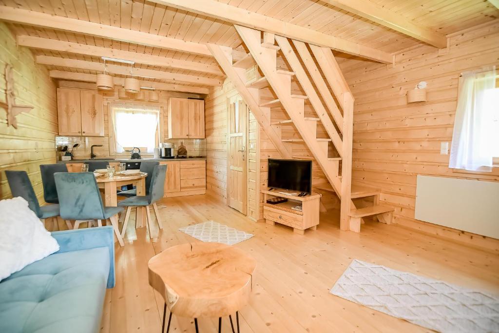 TV a/nebo společenská místnost v ubytování Domek na Groniku