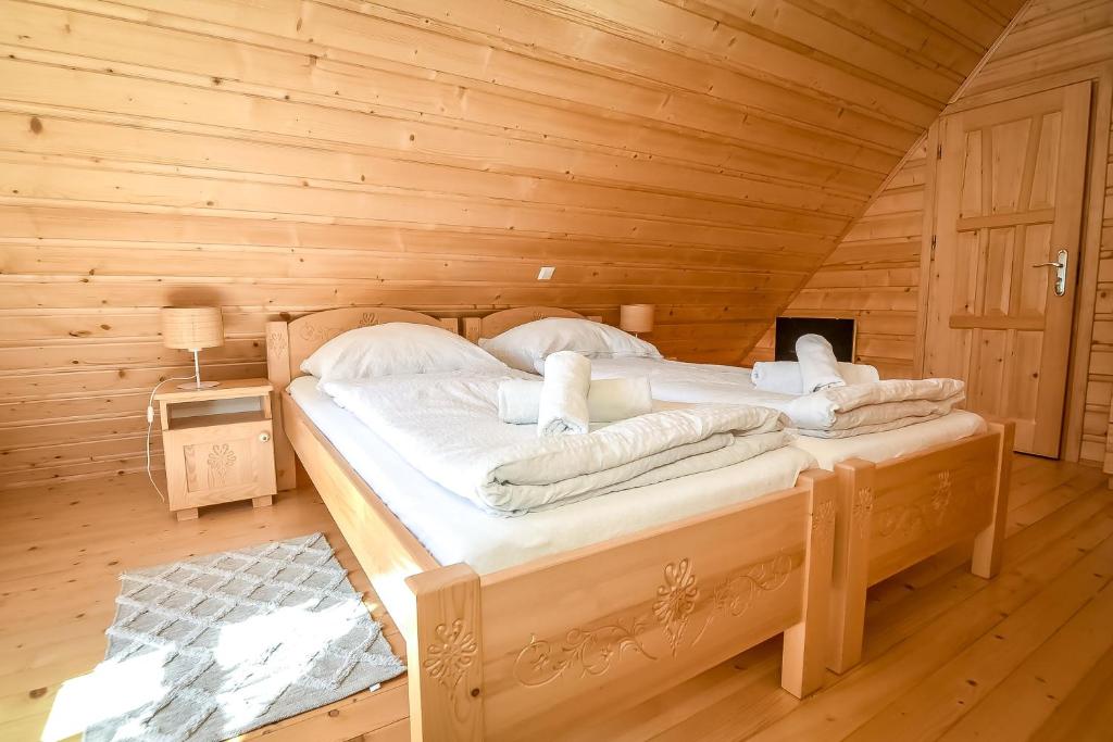 Postel nebo postele na pokoji v ubytování Domek na Groniku