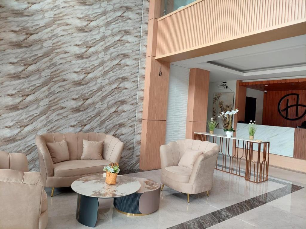 Posezení v ubytování Gemma Hotel Balige