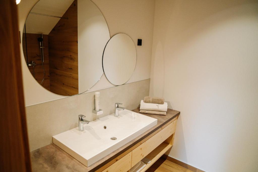 Koupelna v ubytování Sobe rooms JELEN JELENOV GREBEN