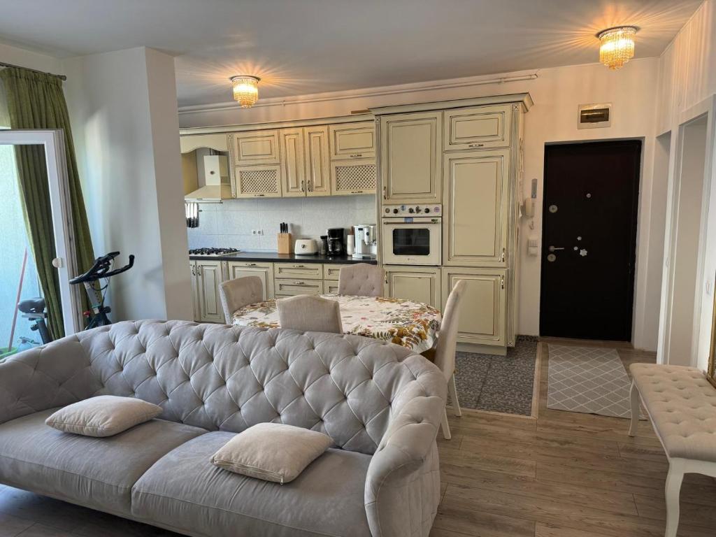 Η κουζίνα ή μικρή κουζίνα στο Jovens Crib