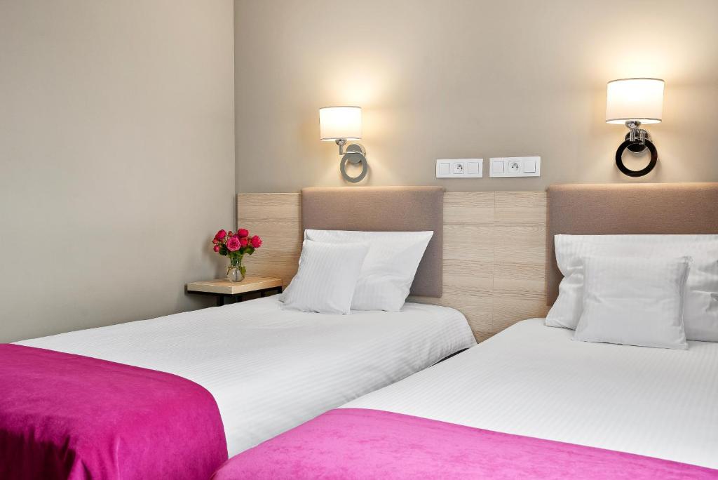 Posteľ alebo postele v izbe v ubytovaní Hotel Witkowski Warsaw Airport