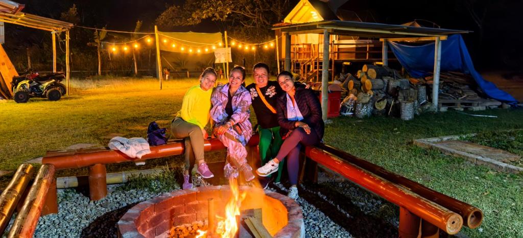 Tunki Lodge - Tours, Cabañas y Sauna