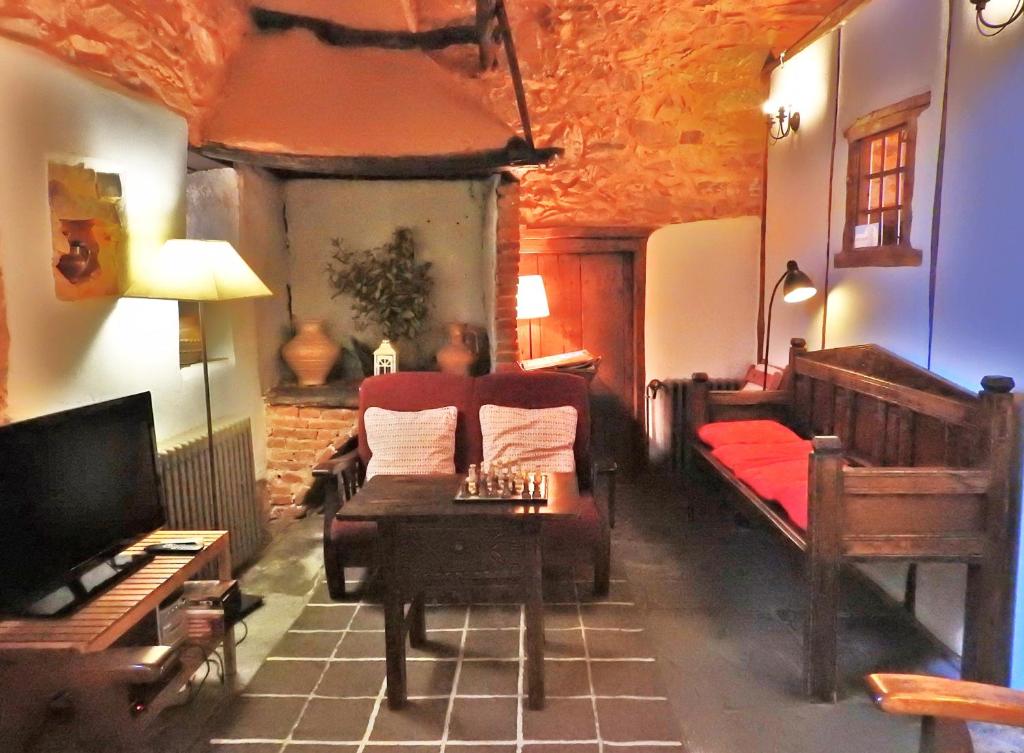 La Casa De Murias - Four-Bedroom House