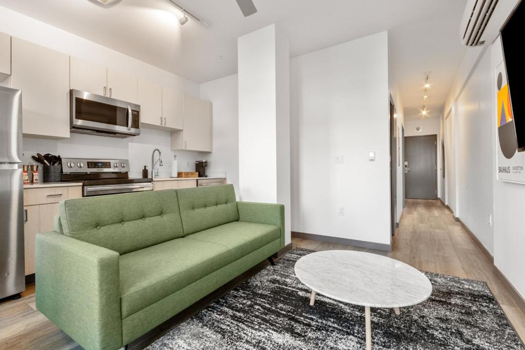 Exhibit A2 - Apartamento Com Varanda