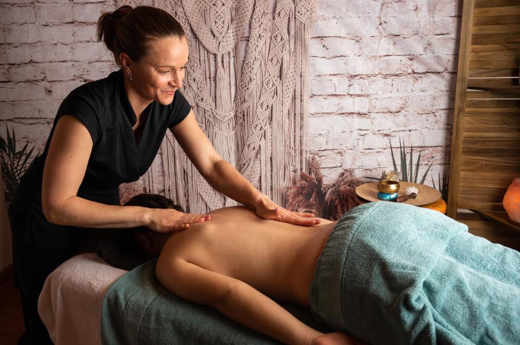 Lázně a/nebo wellness v ubytování Hotel le Cinq Hyper - Centre