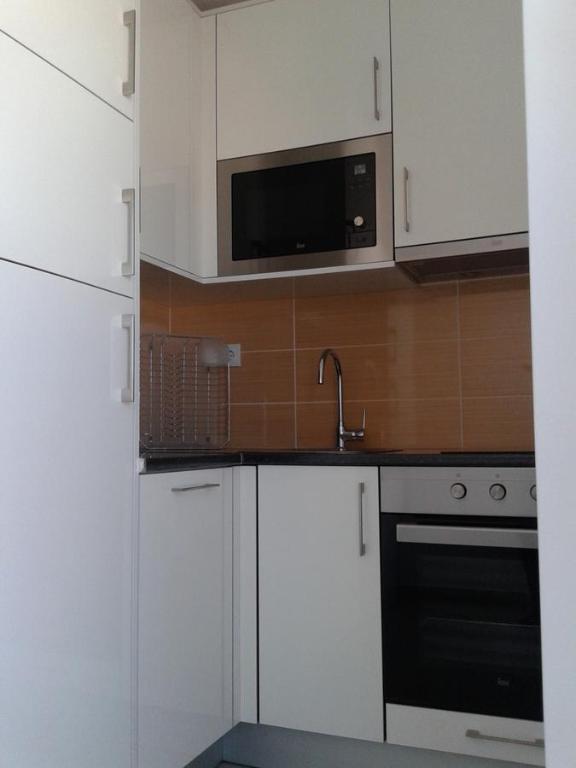 Bay View Apartments - 11